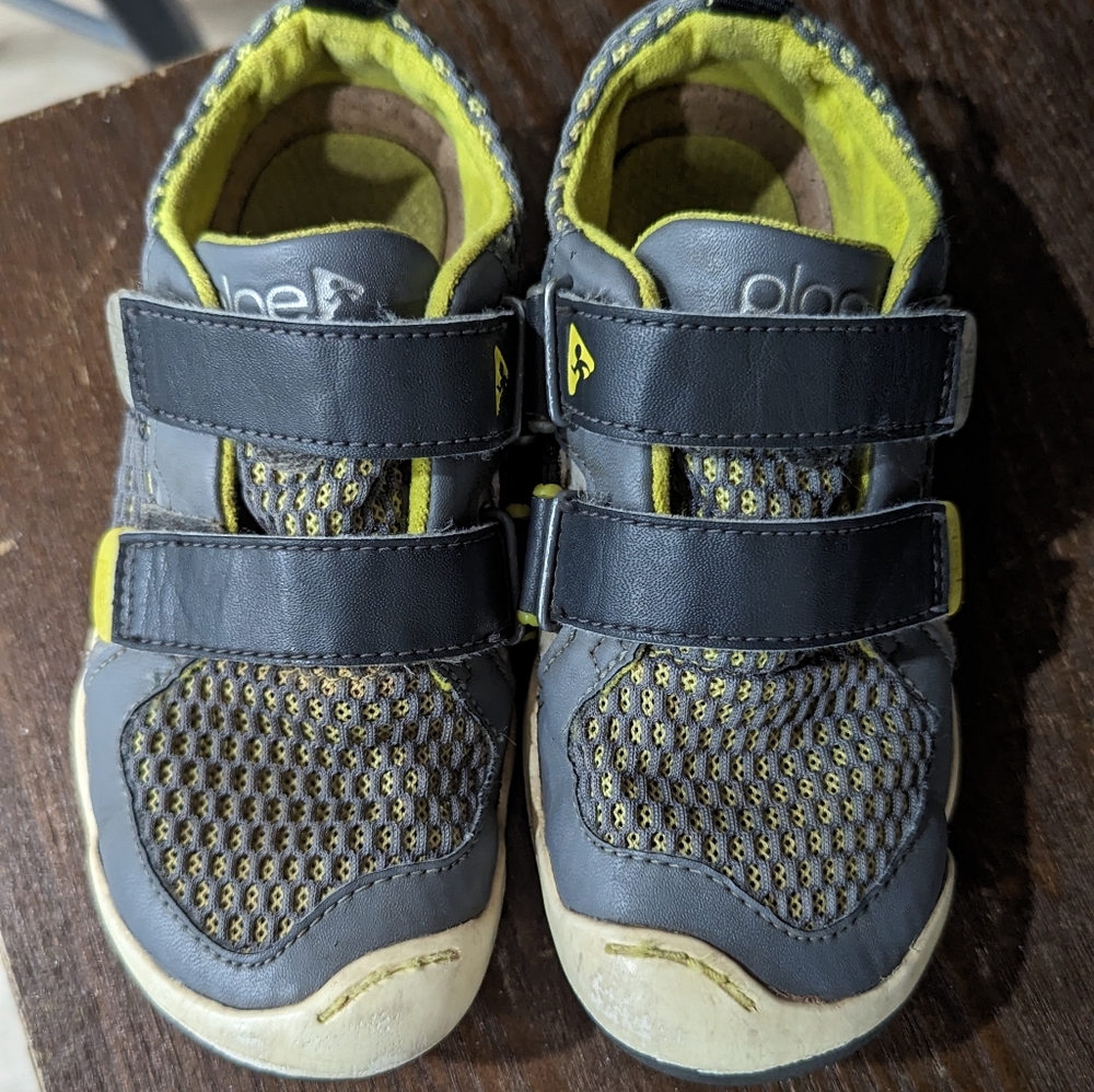 Plae shoes size 12